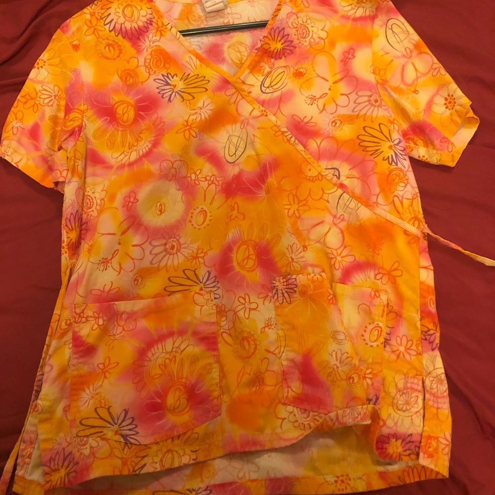Off brand scrub top
